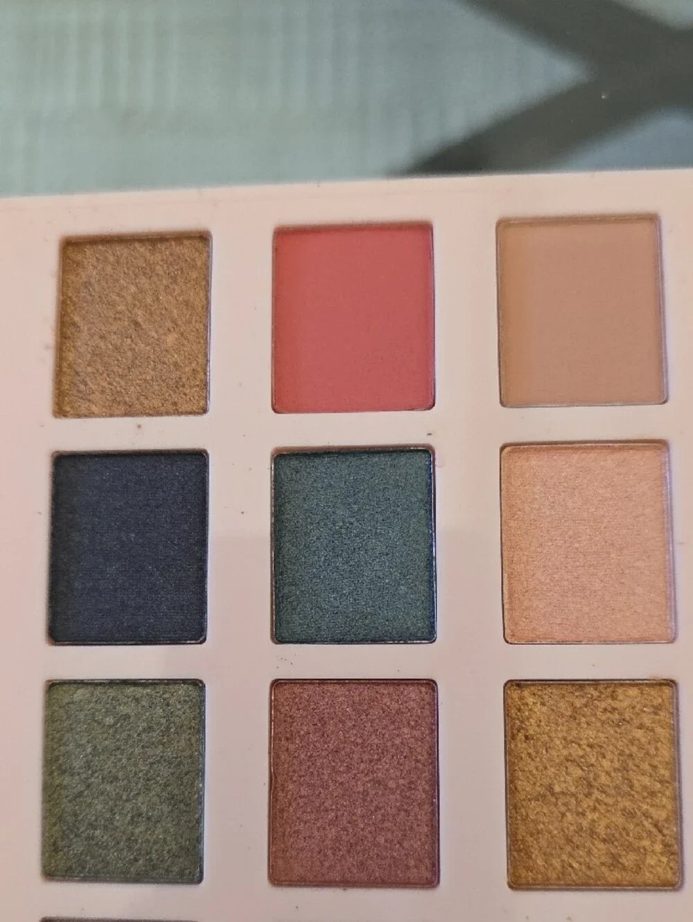 Eyeshadow Palette & Nails Set Hair Oil And Lip Liner Urban Decay Nexxus Ciate